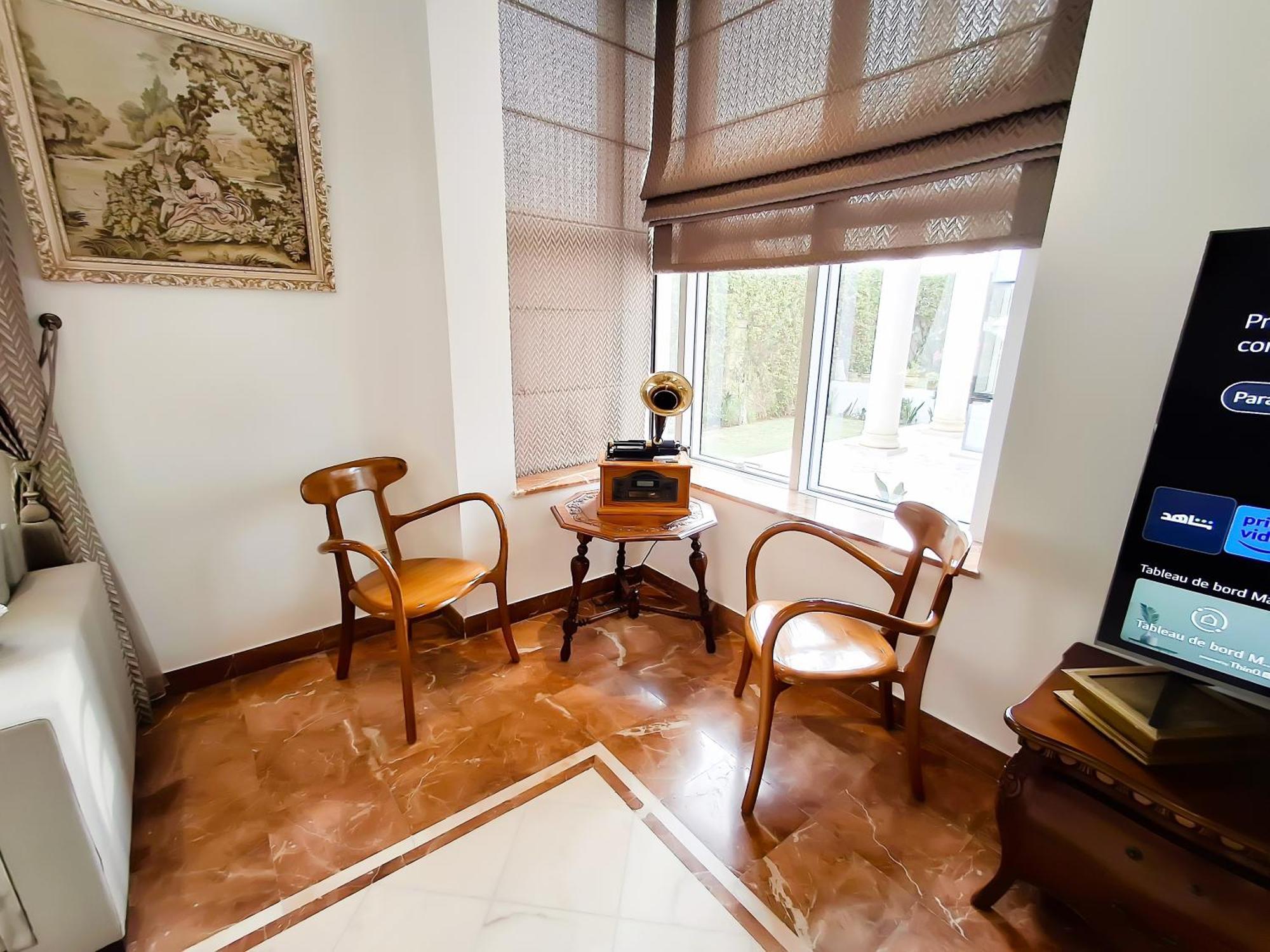 L'orchidee - De Luxe Avec Piscine Chauffee, Ascenseur Privatif Et Vue Sur Le De Villa