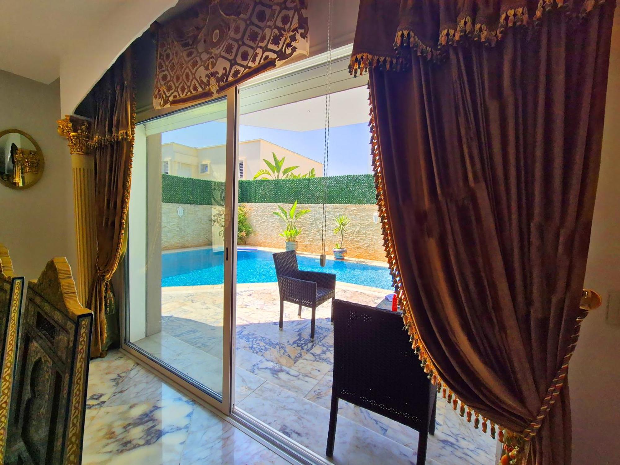 L'orchidee - De Luxe Avec Piscine Chauffee, Ascenseur Privatif Et Vue Sur Le De Tunis