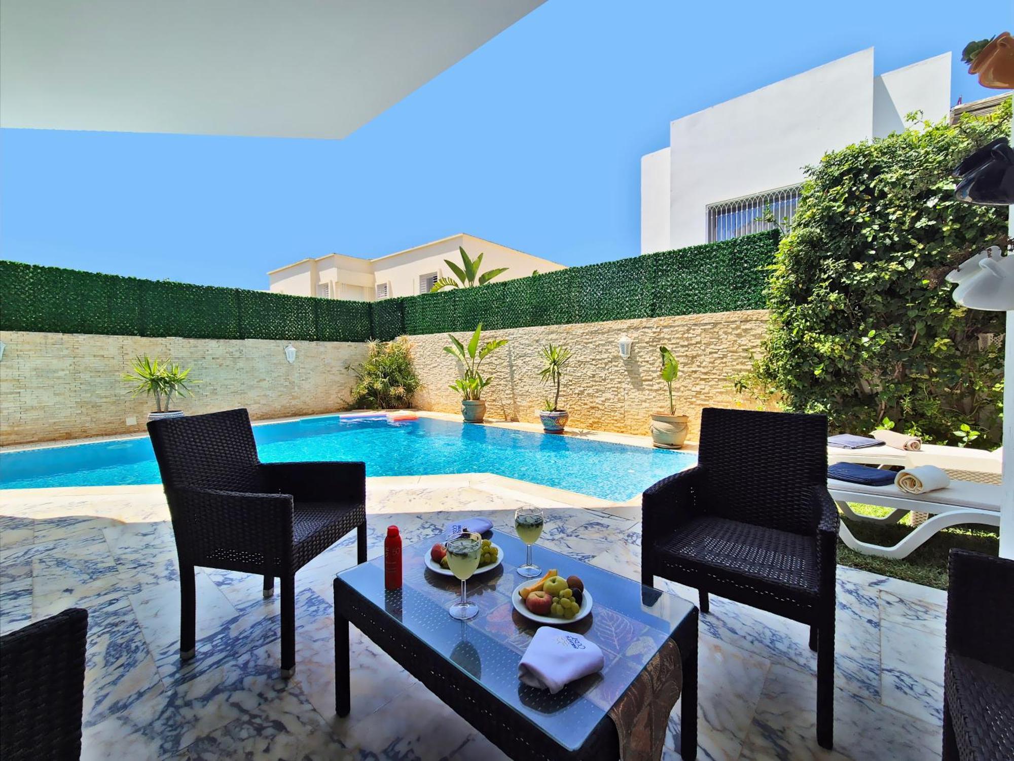 L'orchidee - De Luxe Avec Piscine Chauffee, Ascenseur Privatif Et Vue Sur Le De Villa *
