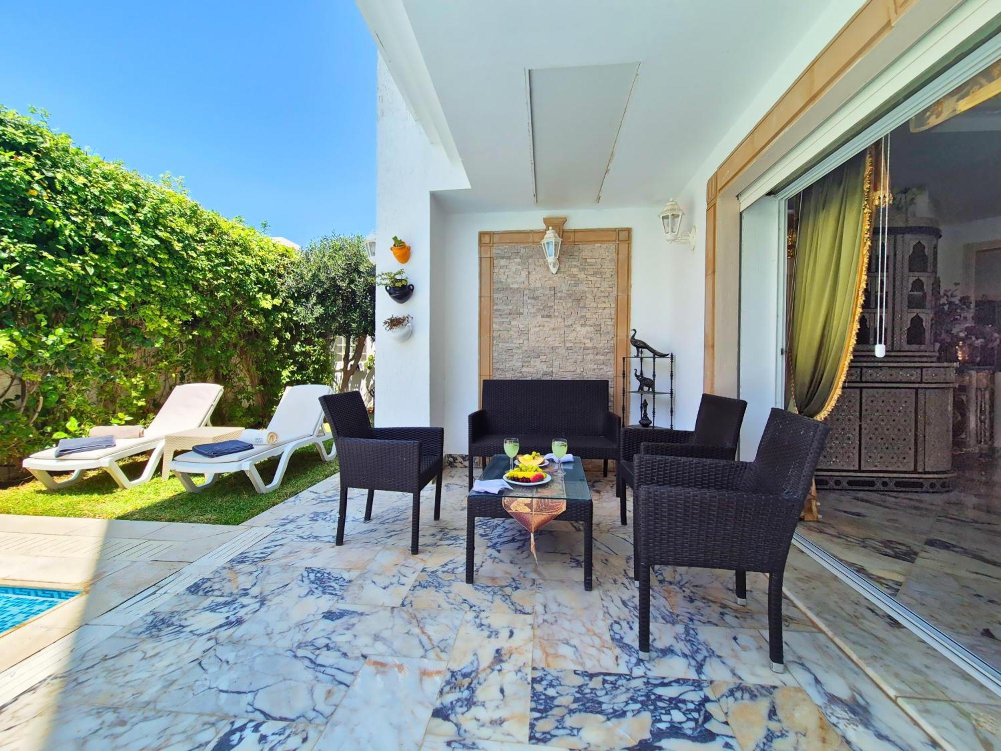 L'orchidee - De Luxe Avec Piscine Chauffee, Ascenseur Privatif Et Vue Sur Le De Villa