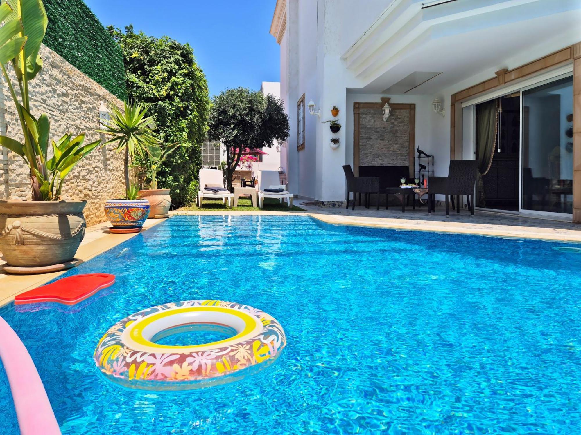 L'orchidee - De Luxe Avec Piscine Chauffee, Ascenseur Privatif Et Vue Sur Le De * Tunis