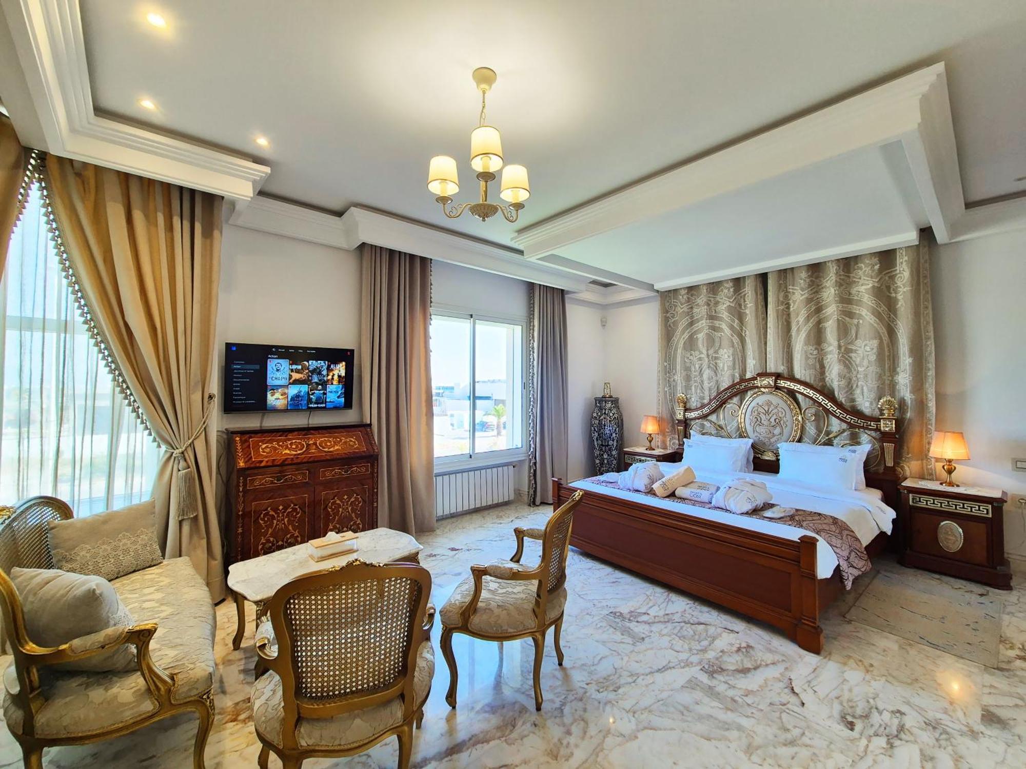 L'orchidee - De Luxe Avec Piscine Chauffee, Ascenseur Privatif Et Vue Sur Le De Villa Tunis